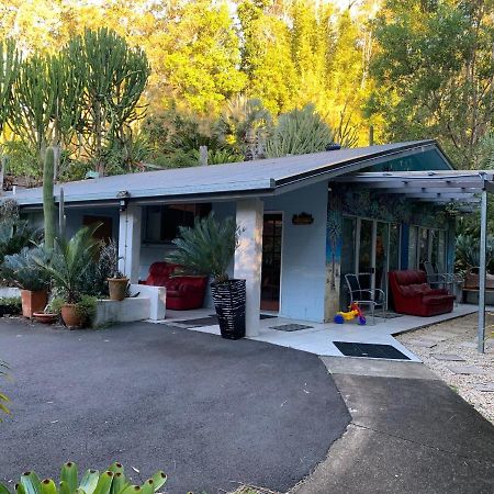 Ancient Gardens Guesthouse&Botanical Gardens Eudlo Exterior foto