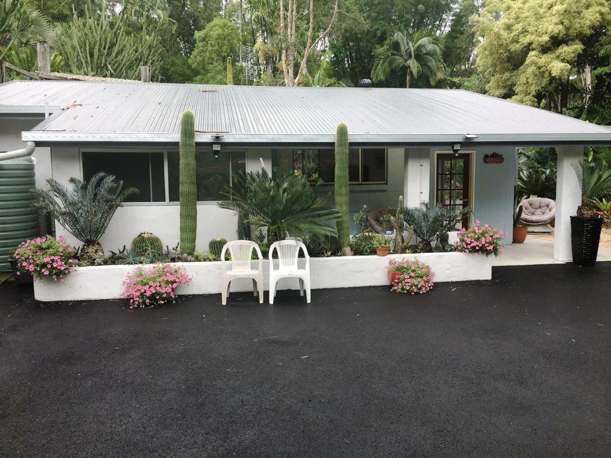 Ancient Gardens Guesthouse&Botanical Gardens Eudlo Exterior foto